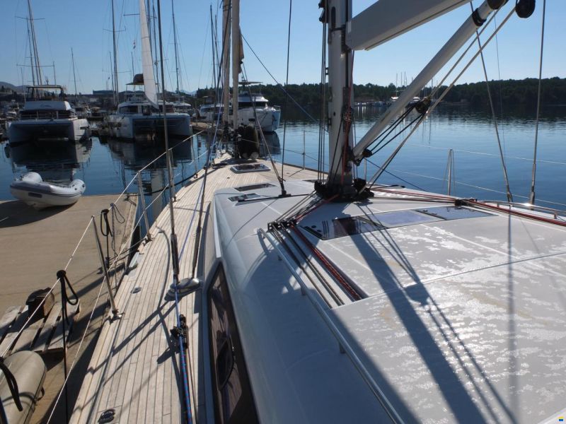 Beneteau Oceanis 60