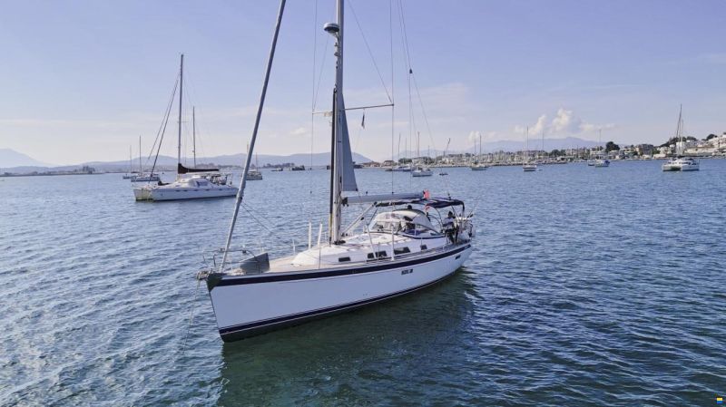 Hallberg-Rassy 412
