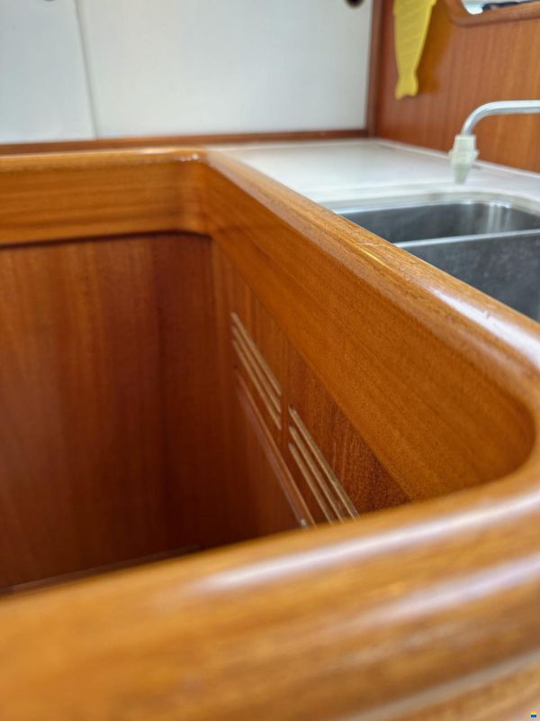 Hallberg-Rassy 412