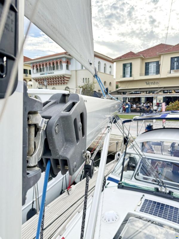 Hallberg-Rassy 412