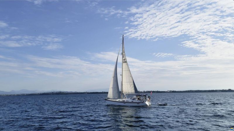 Hallberg-Rassy 412
