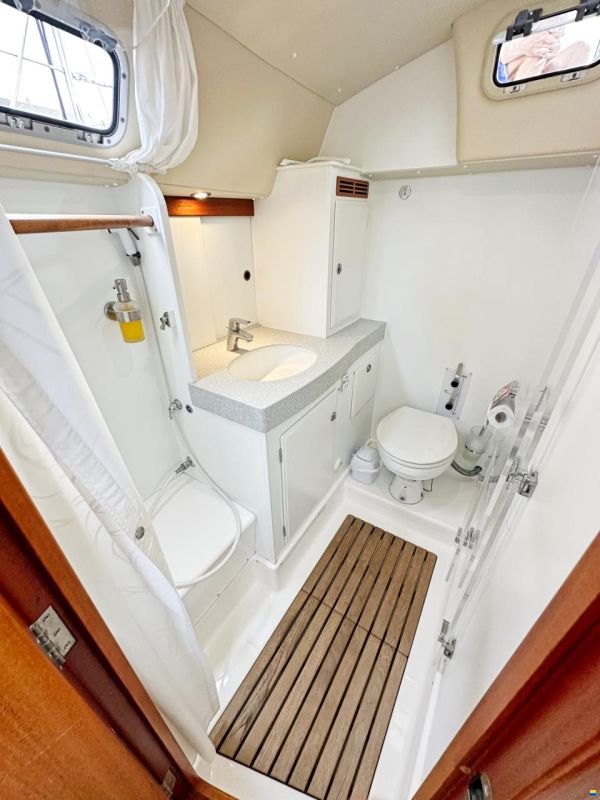 Hallberg-Rassy 412