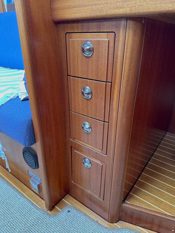 Hallberg-Rassy 412