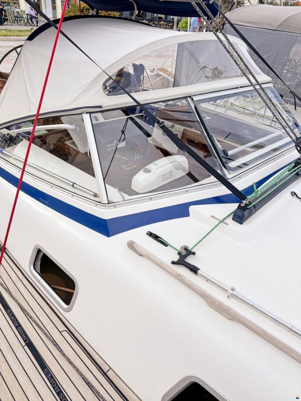 Hallberg-Rassy 412