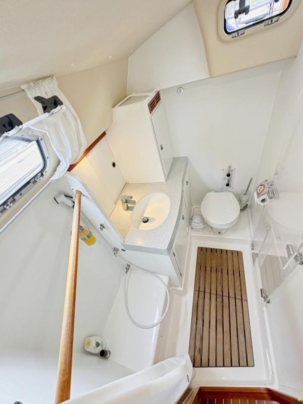 Hallberg-Rassy 412