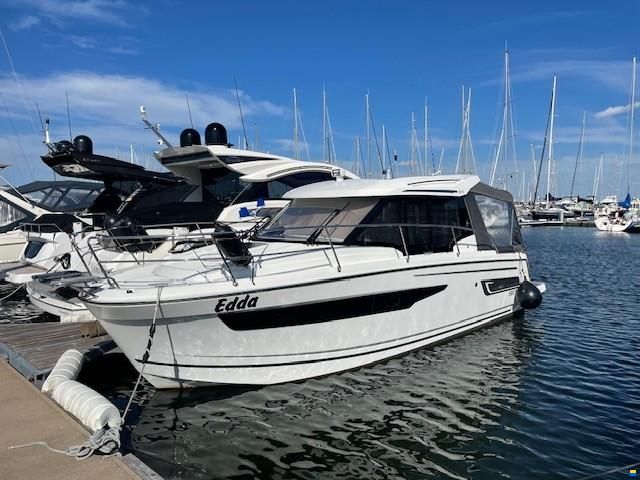 Jeanneau Merry Fisher 895