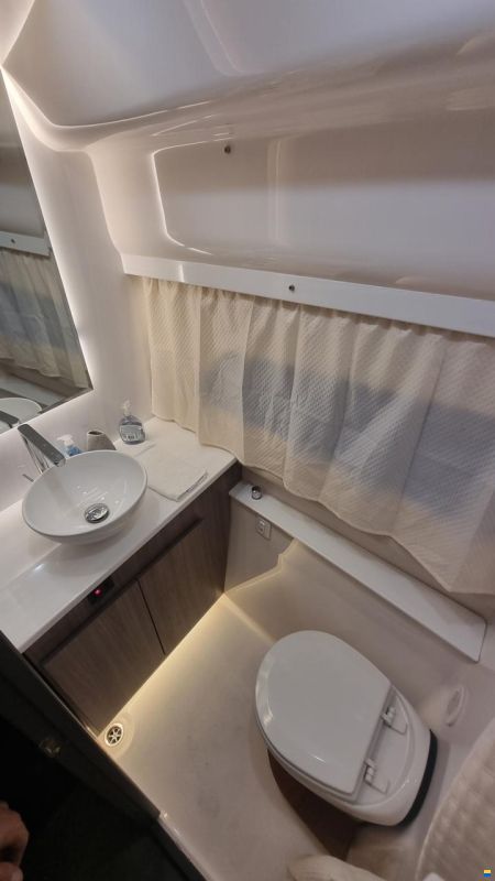 Regal 42 Fly