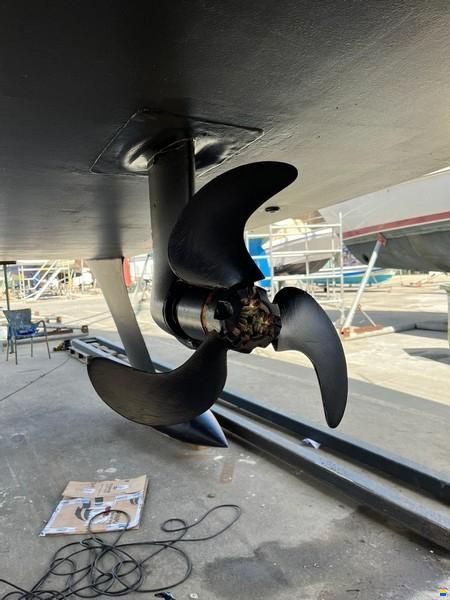RM Yachts 1260