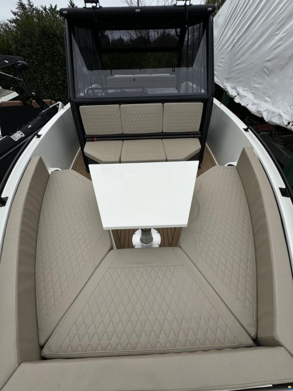 De Antonio D28 Xplorer