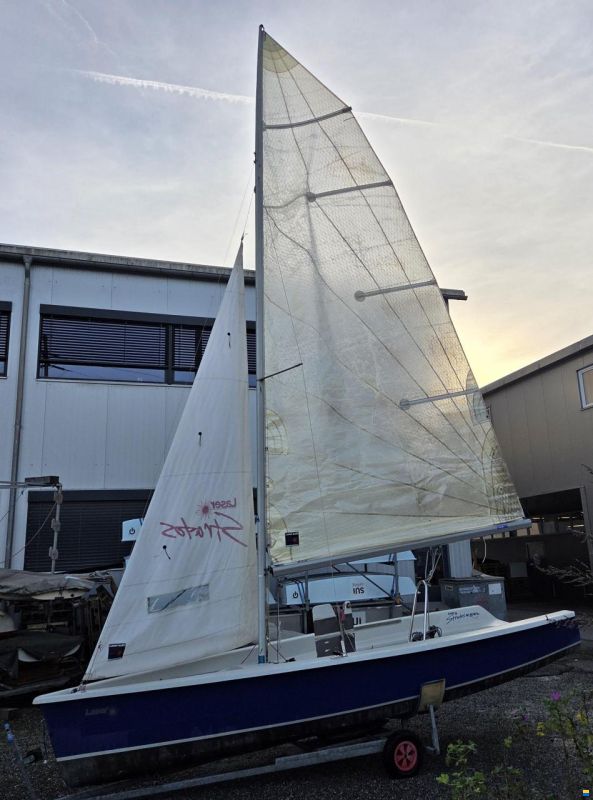 Laser Stratos Keel