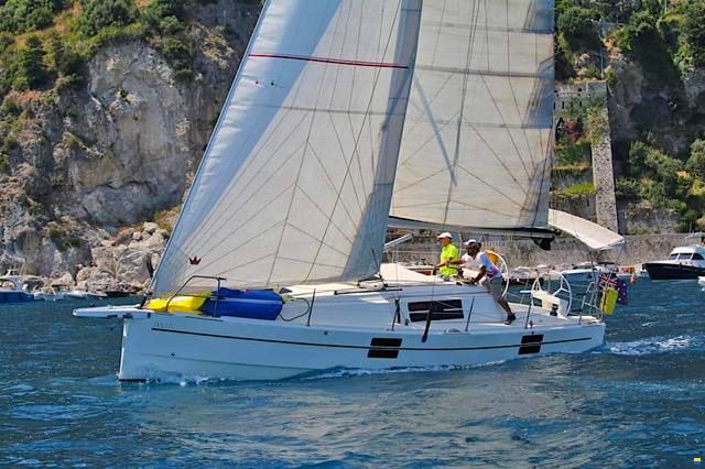 Sirena Yachts Azuree 33