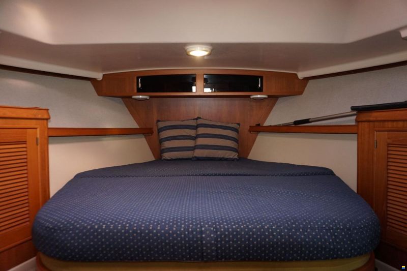 Island Packet Craft 360 Express
