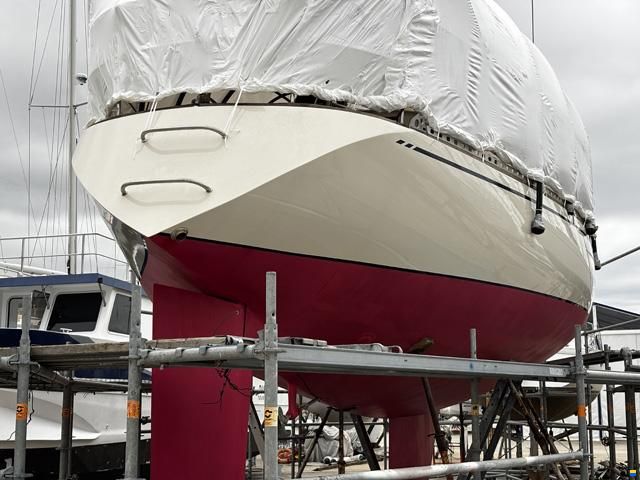 Royal Huisman 49