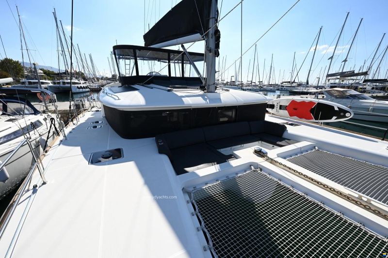 Lagoon 450 F