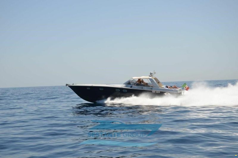 Magnum 53' Sport