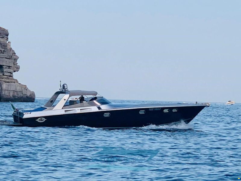 Magnum 53' Sport