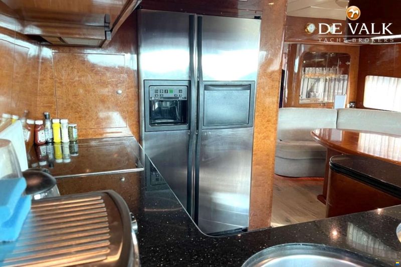Elegance 82 S