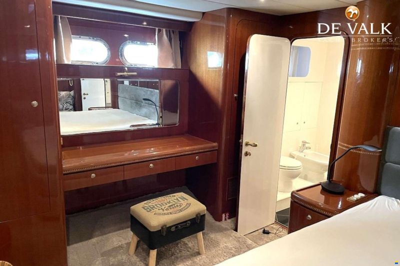 Elegance 82 S