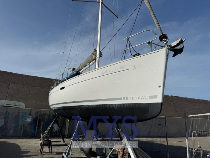 Beneteau OCEANIS 37