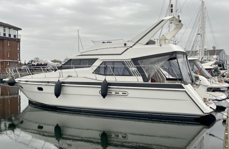 Neptunus 129 Sedan Flybridge