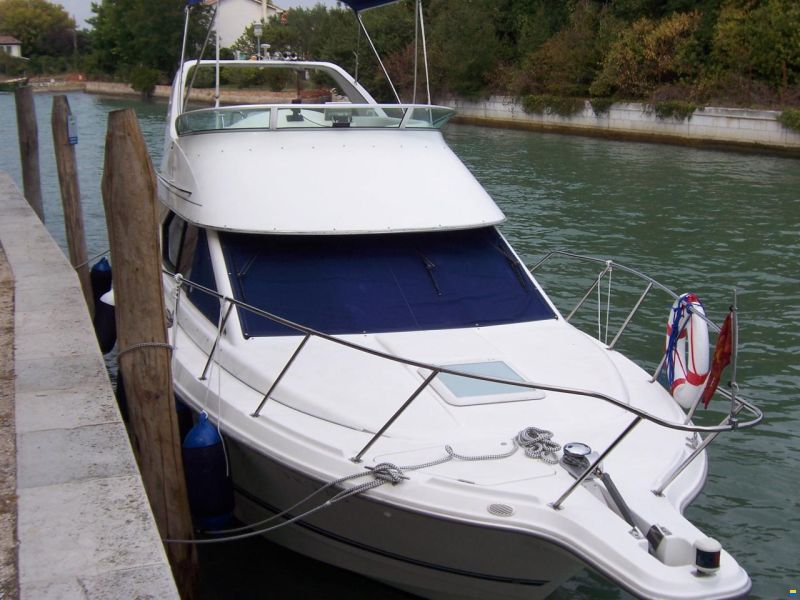 Bayliner 2858 Fly Diesel