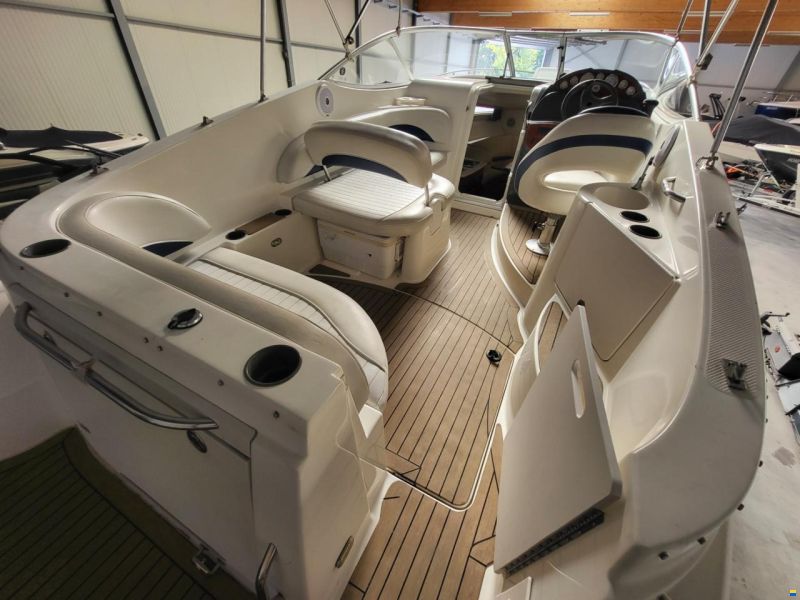 Bayliner 265