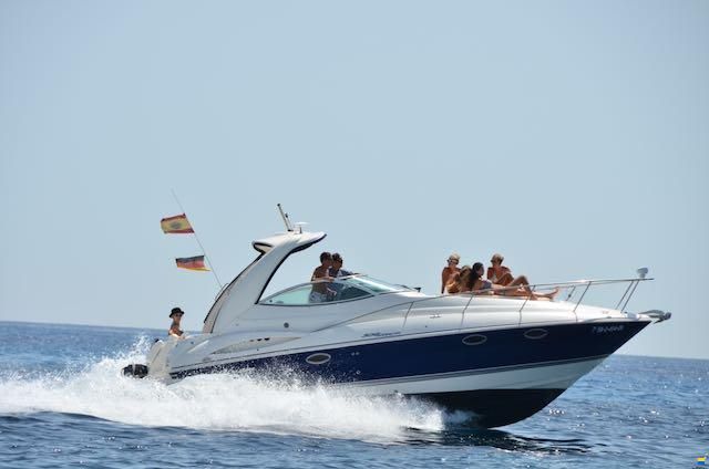 Cruisers 300 Express