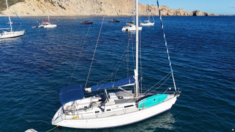 Dufour 36 Classic