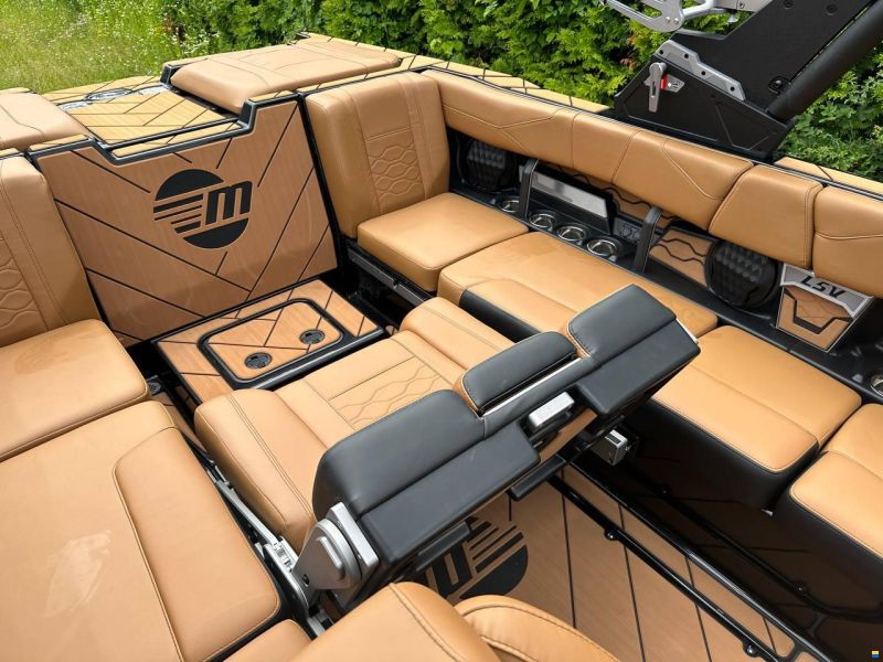 Malibu 23LSV