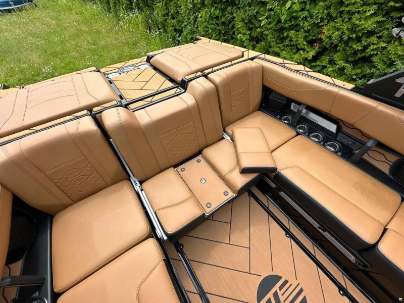 Malibu 23LSV