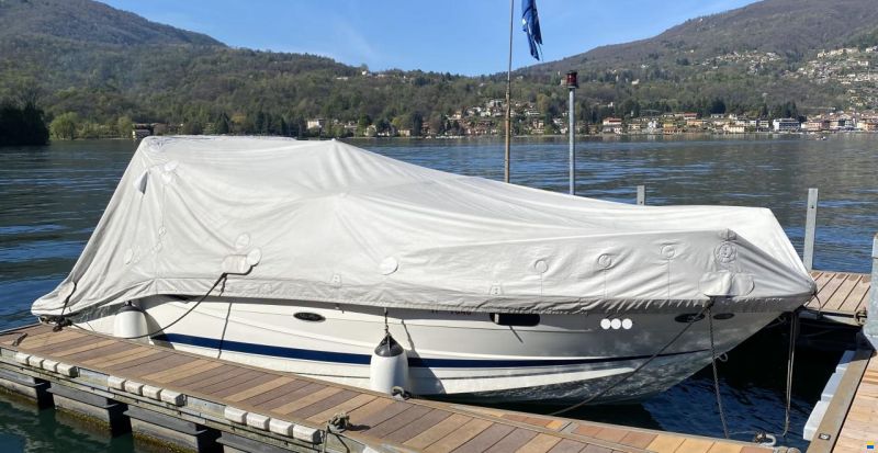 Sea Ray 250 SSE