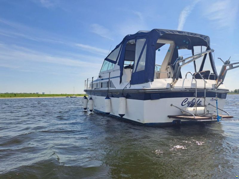 Fairline Phantom 32