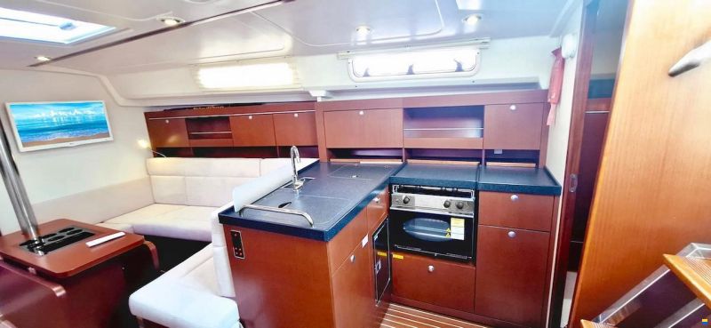 Hanse 385