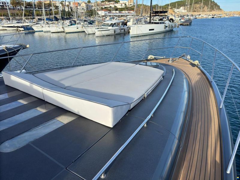 Princess V65
