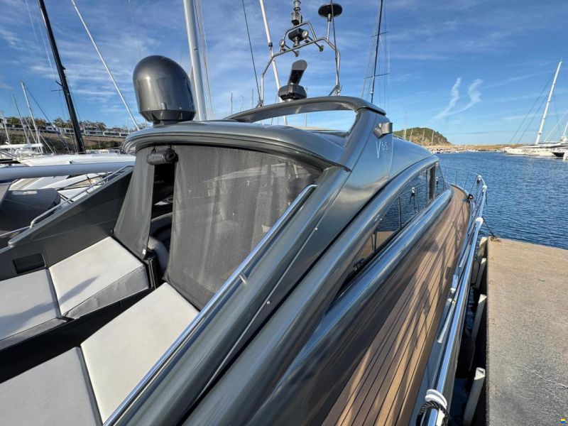 Princess V65