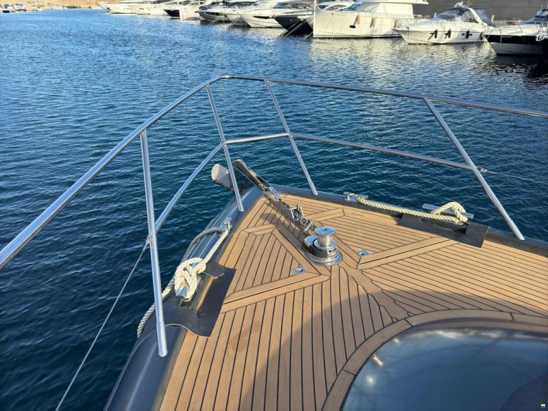 Princess V65