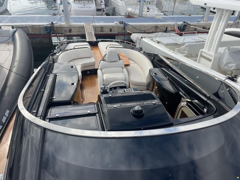 Riva rama Super 44