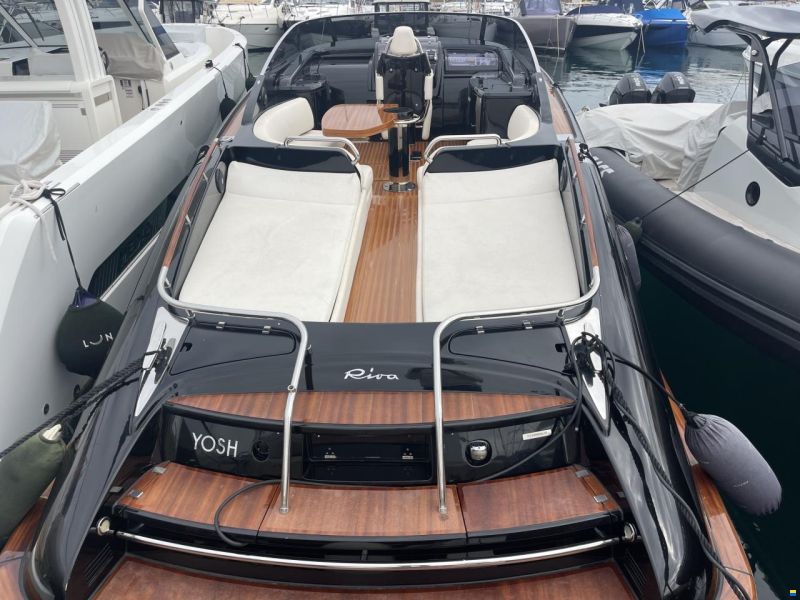 Riva rama Super 44