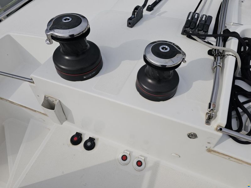 Lagoon 450 F