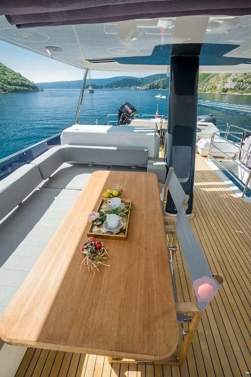 Sirena Marine SIRENA 64