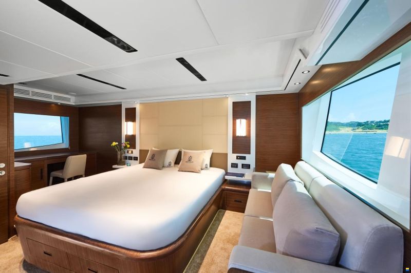 Aquitalia 78ft Luxury Yacht