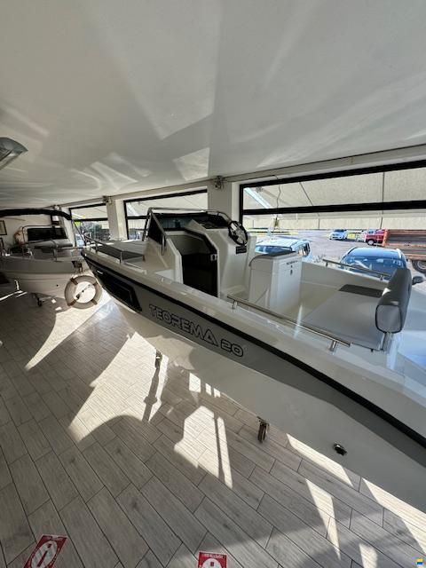 Kolmarine Teorema 20