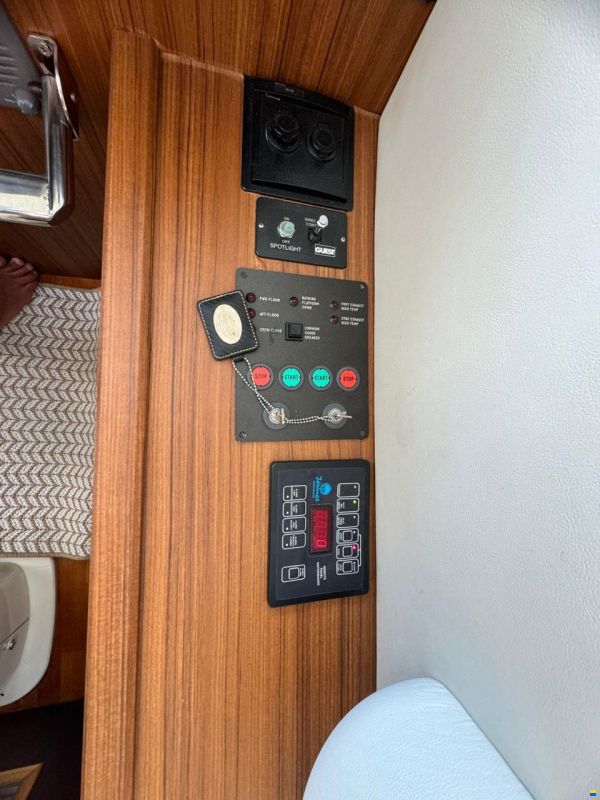 Sunseeker Predator 62