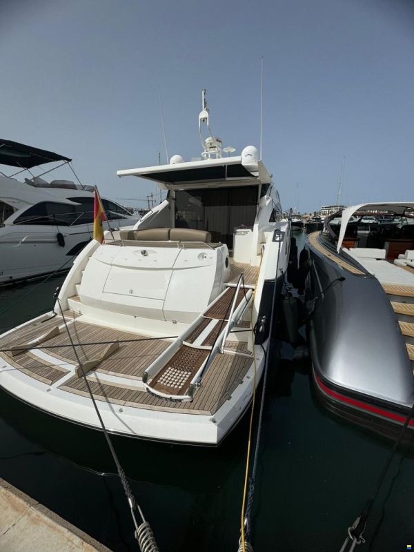 Sunseeker Predator 62