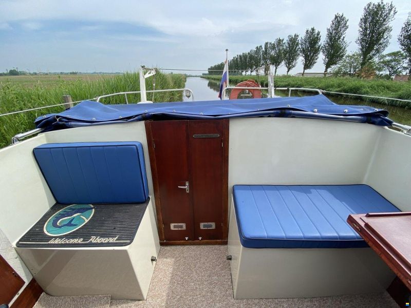 Albin 30