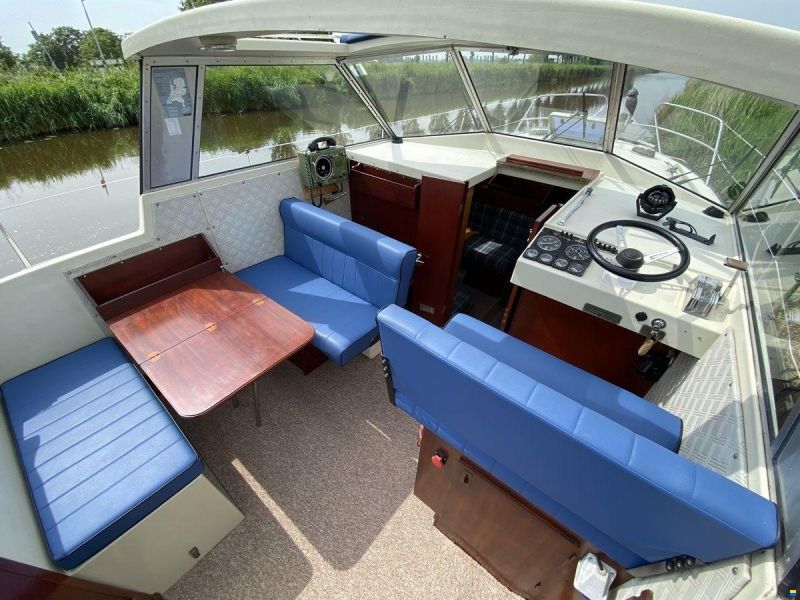 Albin 30