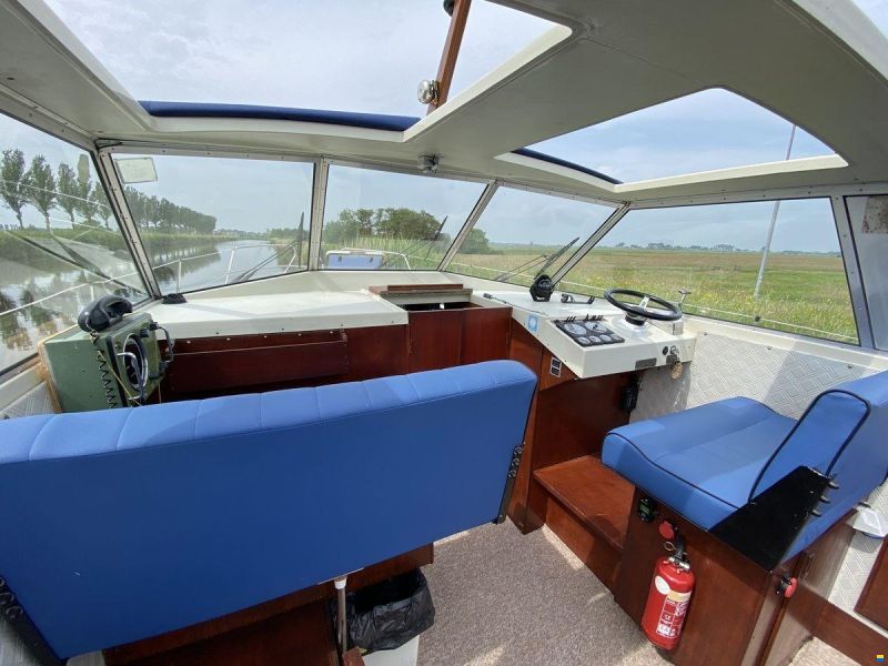 Albin 30