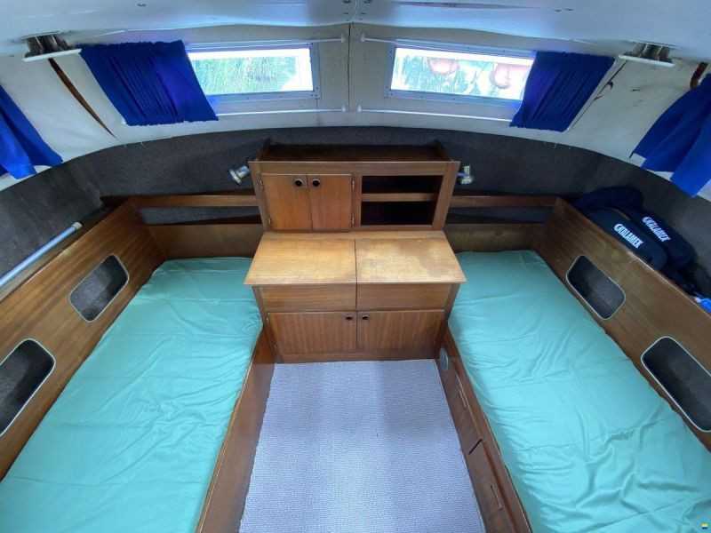 Albin 30