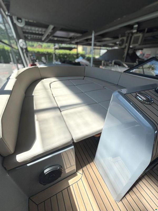 Rand Boats Picnic 18