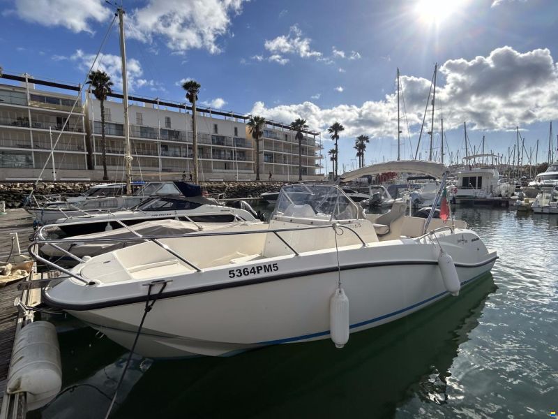 Quicksilver Activ 675 open